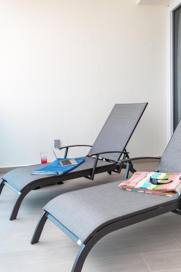 Brand New Contemporary 2 Bd Oceanfront Condo At Encantame Towers Verano E302 Playa Encanto Exteriör bild