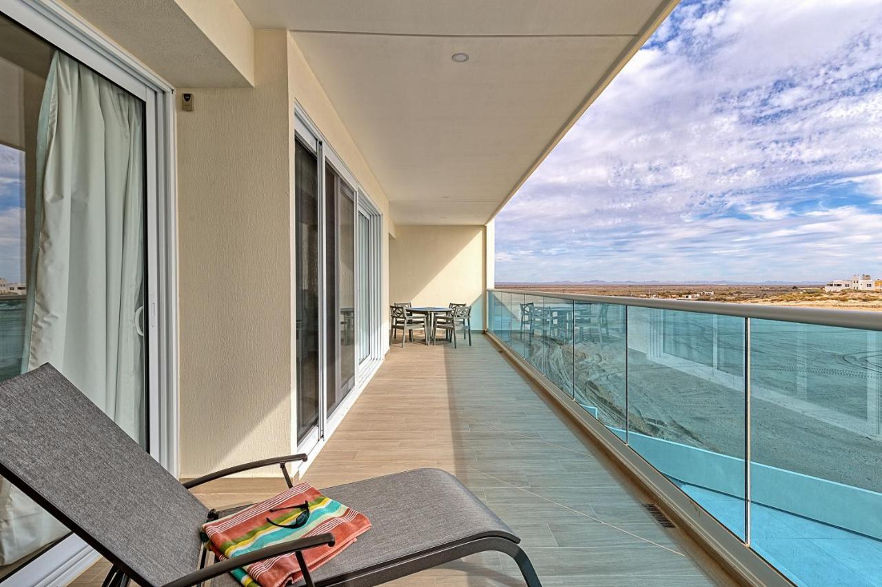 Brand New Contemporary 2 Bd Oceanfront Condo At Encantame Towers Verano E302 Playa Encanto Exteriör bild