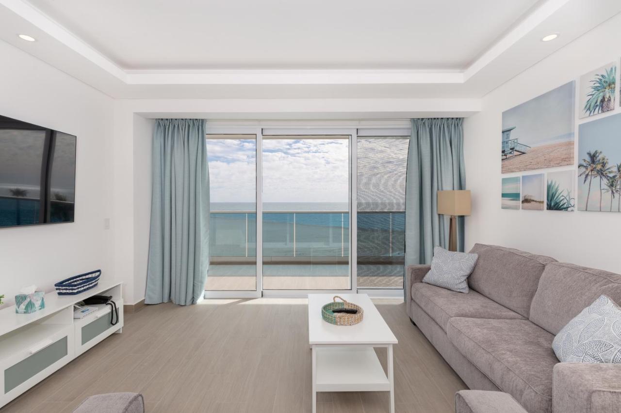 Brand New Contemporary 2 Bd Oceanfront Condo At Encantame Towers Verano E302 Playa Encanto Exteriör bild