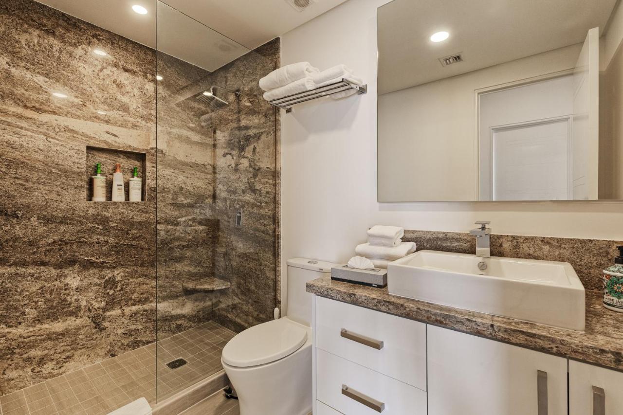 Brand New Contemporary 2 Bd Oceanfront Condo At Encantame Towers Verano E302 Playa Encanto Exteriör bild