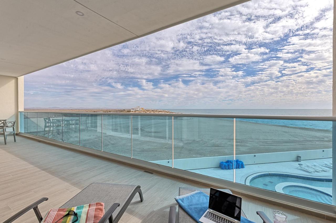 Brand New Contemporary 2 Bd Oceanfront Condo At Encantame Towers Verano E302 Playa Encanto Exteriör bild